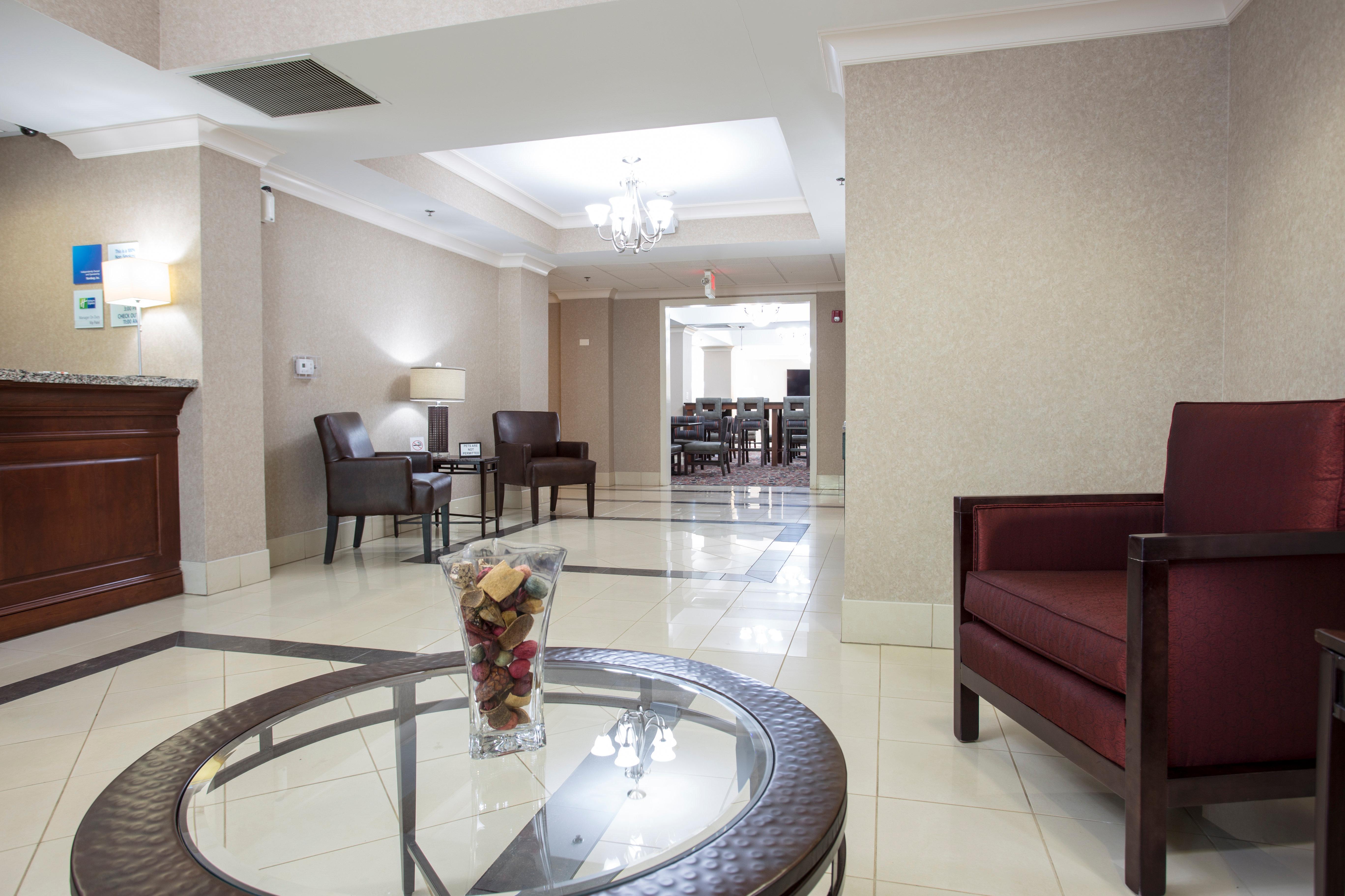 Holiday Inn Express Camden Bagian luar foto