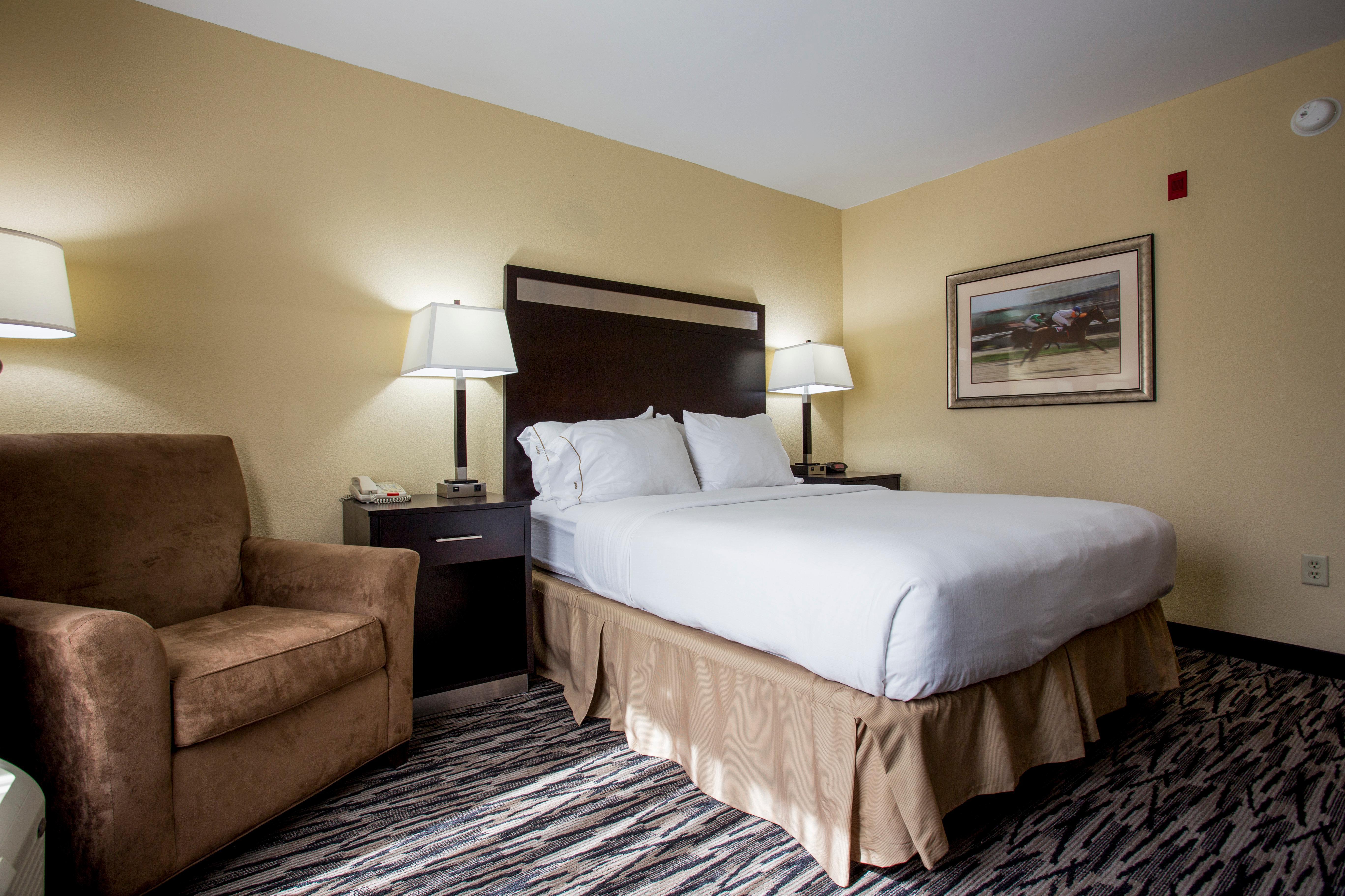Holiday Inn Express Camden Bagian luar foto